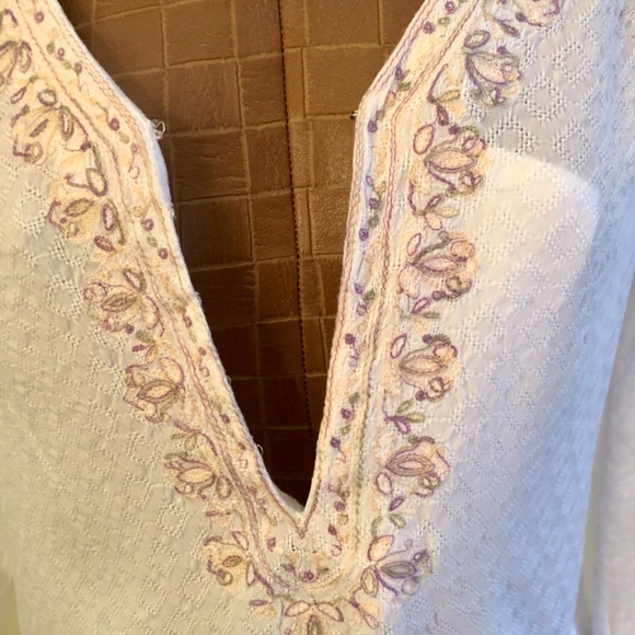 NWOT Boho embroidered top - Picture 10 of 16